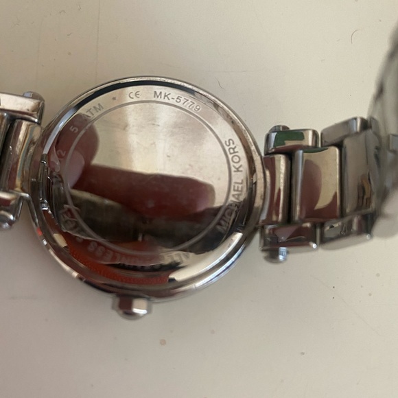 Silver Michael Kors Watch - Picture 3 of 4